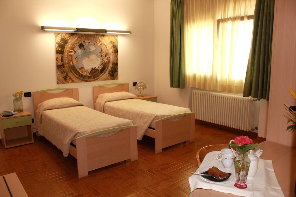 Albergo Ristorante Fratte Fregona Rom bilde